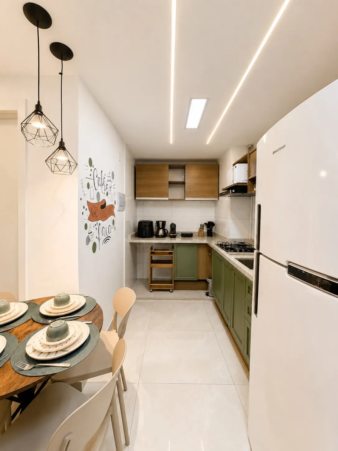 Canto Carioca I — short-term apartment rental in Porto Maravilha, Rio de Janeiro (3)