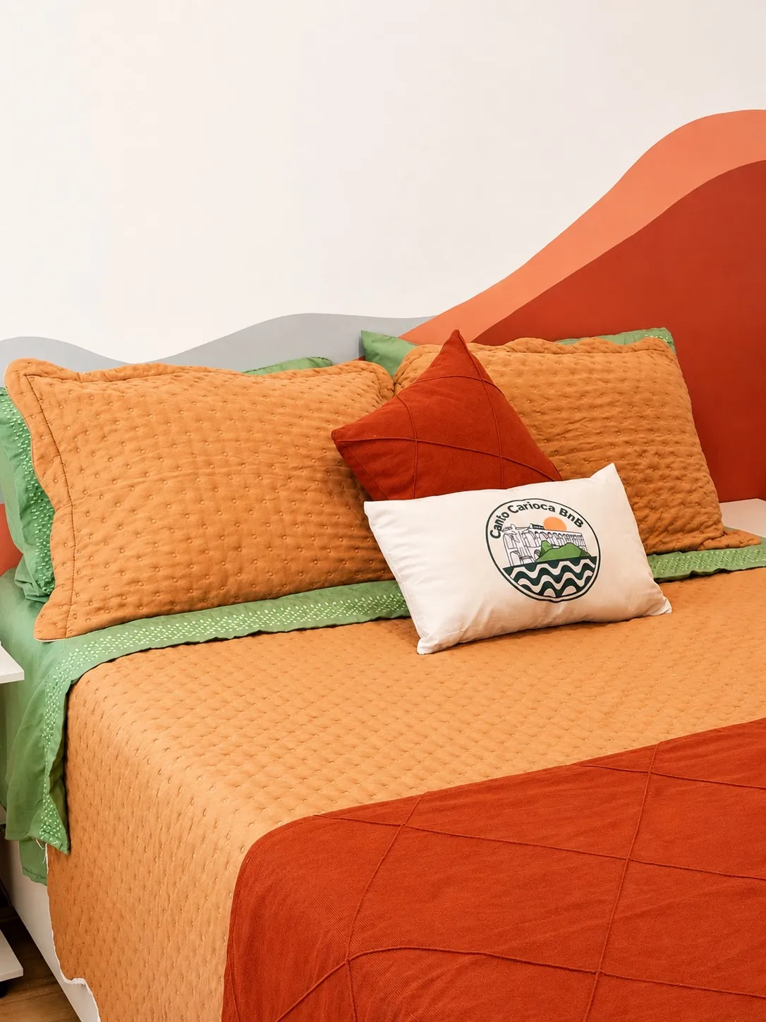 Canto Carioca I — short-term apartment rental in Porto Maravilha, Rio de Janeiro (4)