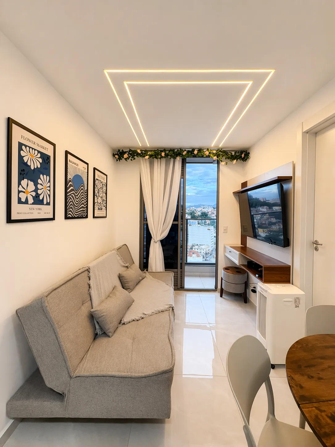 Interior do Canto Carioca — apartamento para temporada no Porto Maravilha, Rio de Janeiro