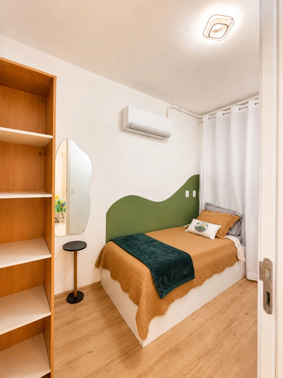 Canto Carioca I — short-term apartment rental in Porto Maravilha, Rio de Janeiro (photo 14)