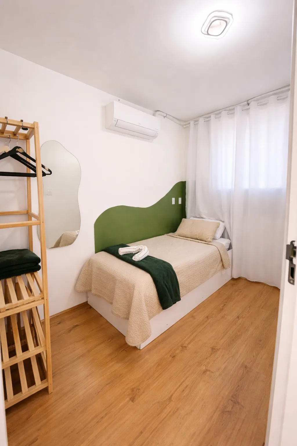 Canto Carioca I — short-term apartment rental in Porto Maravilha, Rio de Janeiro (photo 5)